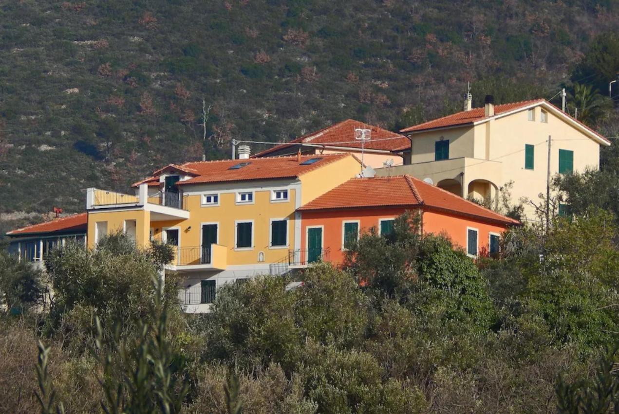 Casa Di Claudia Apartment Arnasco Exterior photo